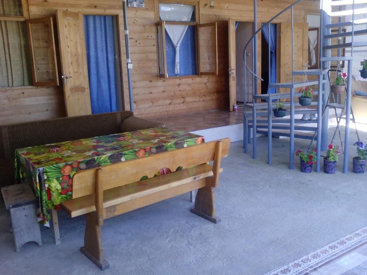 Guesthouse U Moti New Athos Extérieur photo