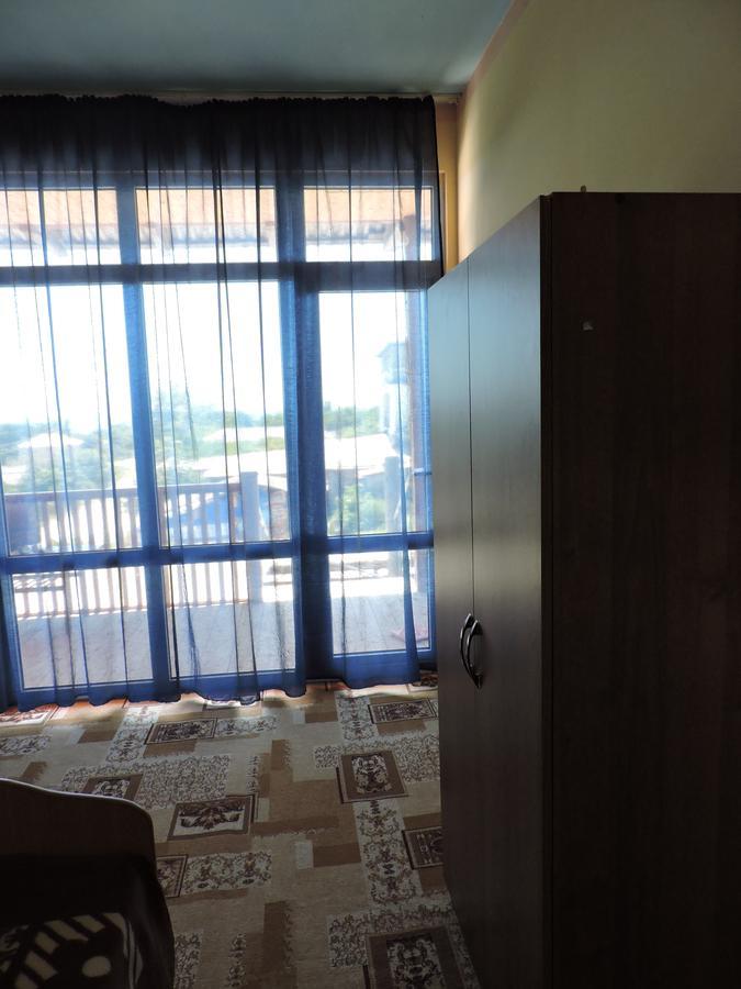 Guesthouse U Moti New Athos Extérieur photo