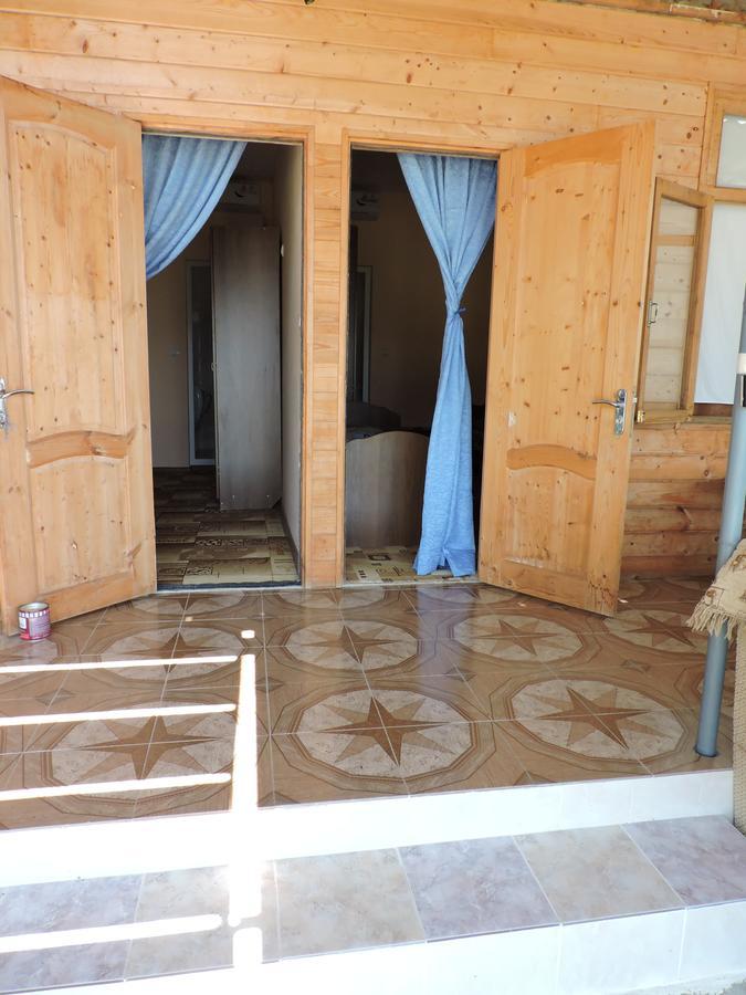 Guesthouse U Moti New Athos Extérieur photo