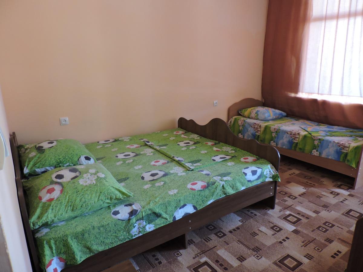 Guesthouse U Moti New Athos Extérieur photo