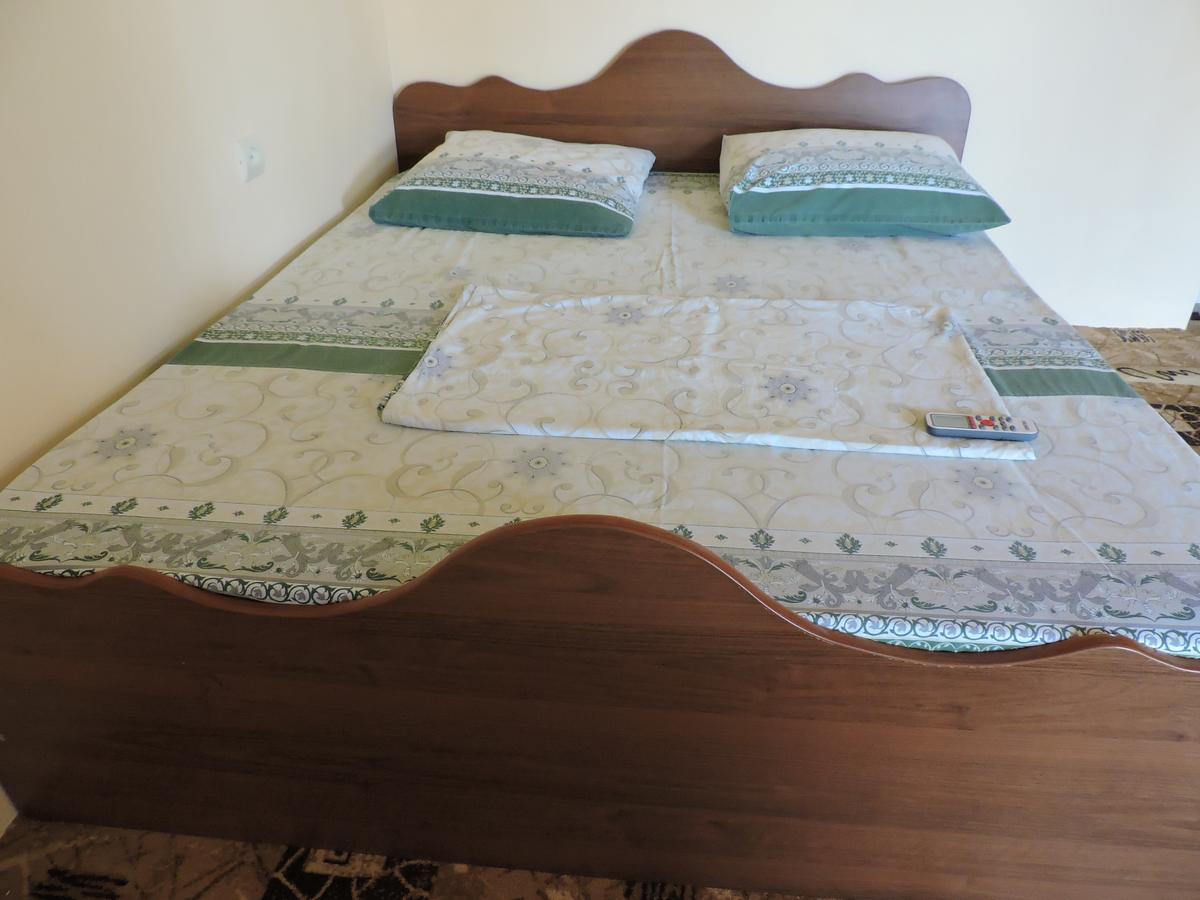 Guesthouse U Moti New Athos Extérieur photo